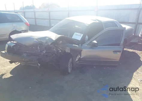 2007 Ford Crown Victoria Police/Police Interceptor из США, поврежденный, VIN 2FAFP71W07X112719